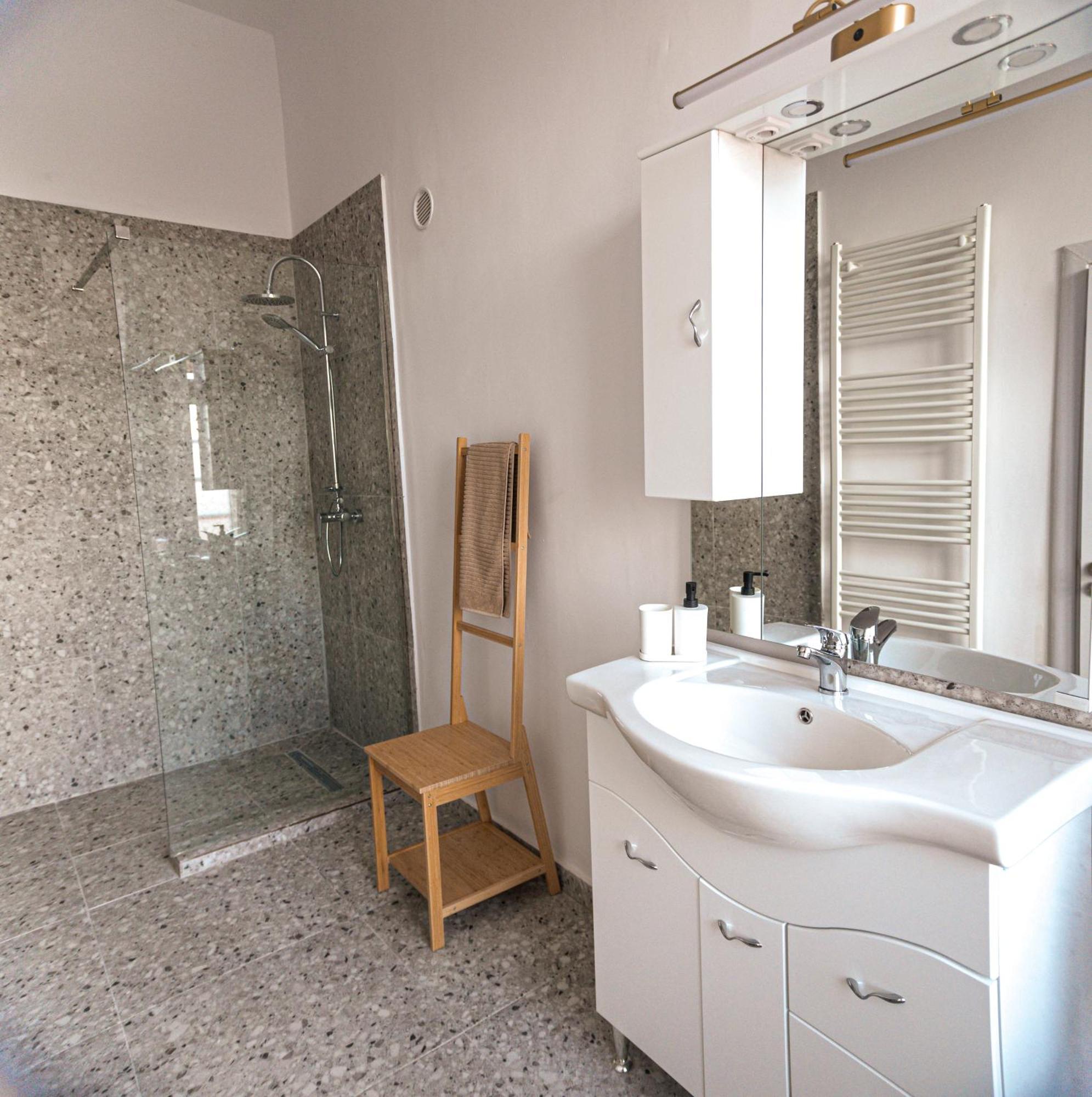 Favst Old Square Apartment Sibiu Luaran gambar